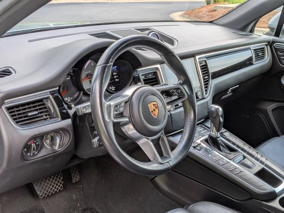 2018 Porsche Macan S - Image 4 of 5