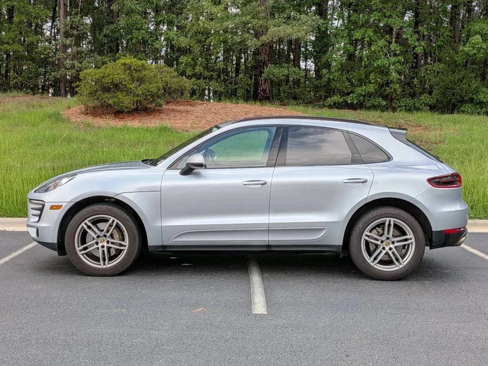 2018 Porsche Macan S - Image 2 of 5