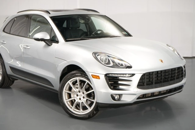 2018 Porsche Macan S - Image 9 of 31