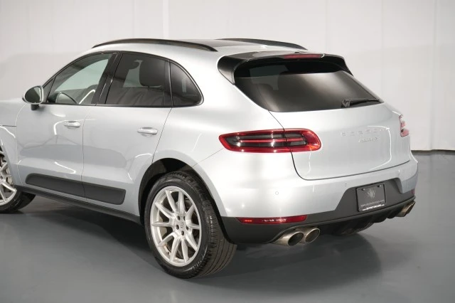 2018 Porsche Macan S - Image 19 of 31