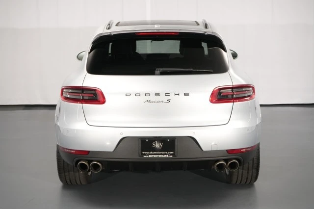 2018 Porsche Macan S - Image 16 of 31