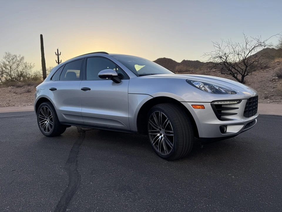 2018 Porsche Macan S - Image 30 of 31