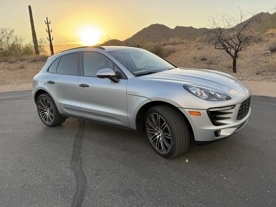 2018 Porsche Macan S - Image 29 of 31