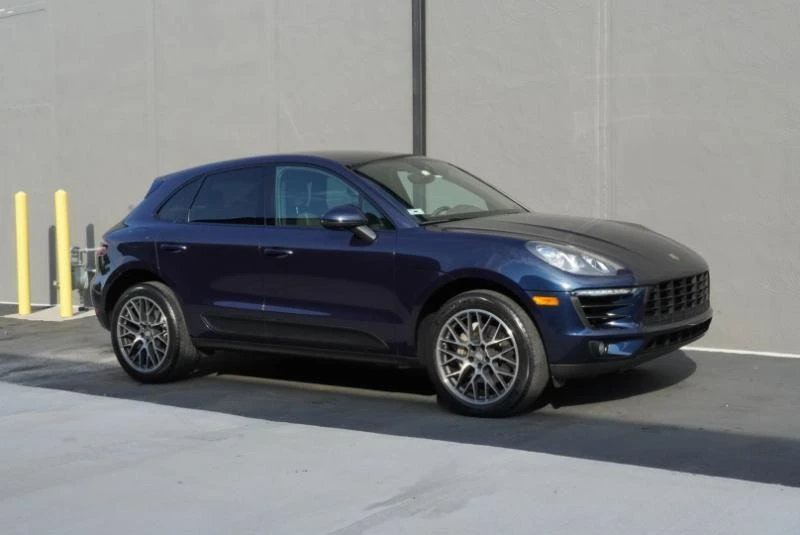 2018 Porsche Macan S - Image 10 of 21