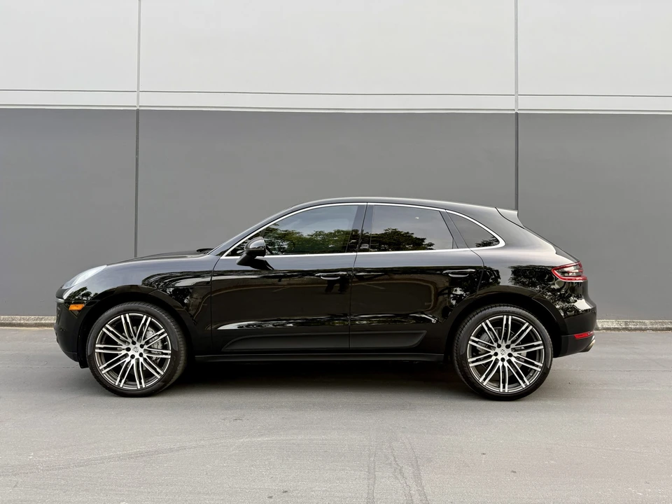 2018 Porsche Macan S - Image 24 of 31