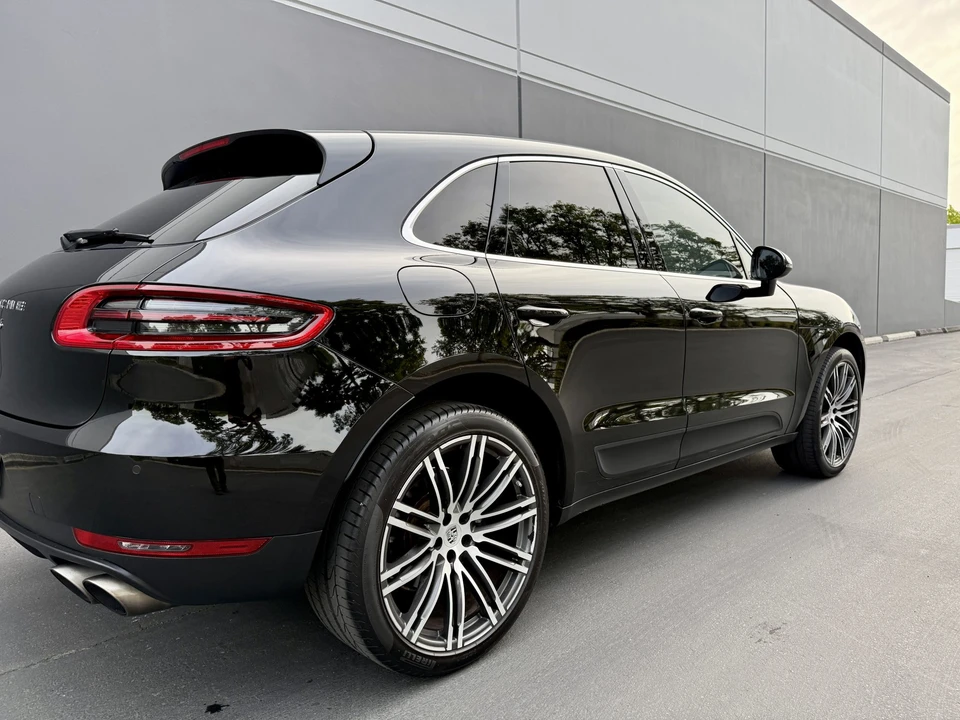 2018 Porsche Macan S - Image 16 of 31