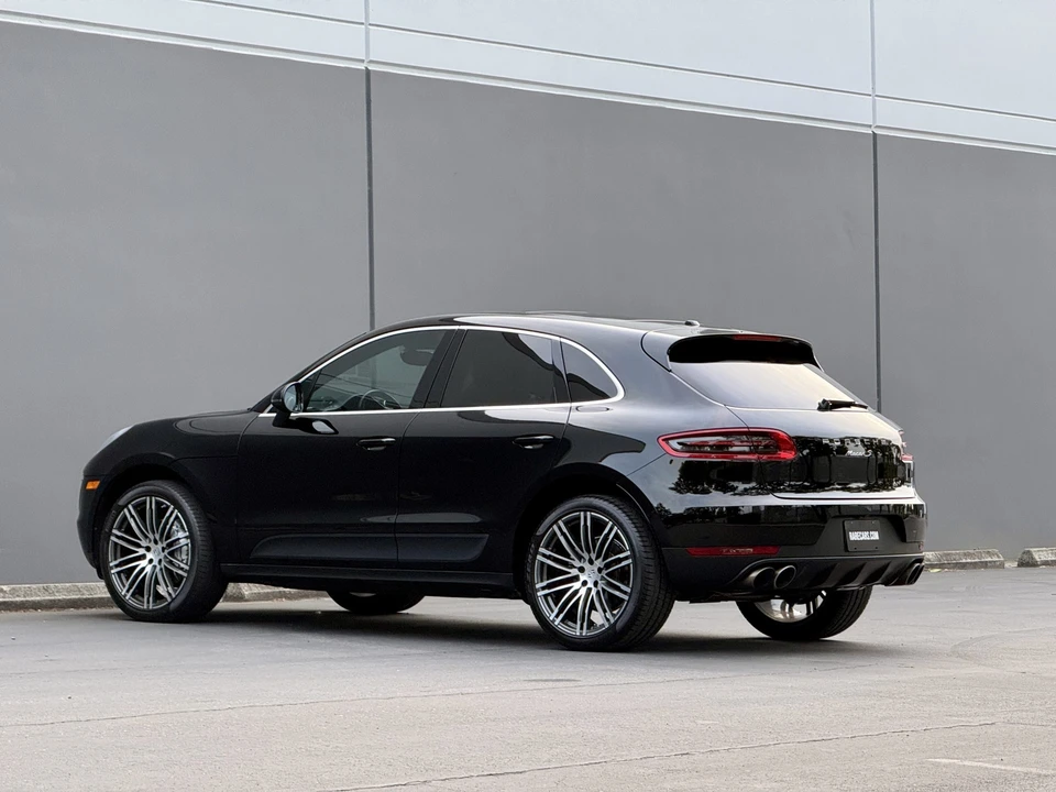 2018 Porsche Macan S - Image 23 of 31