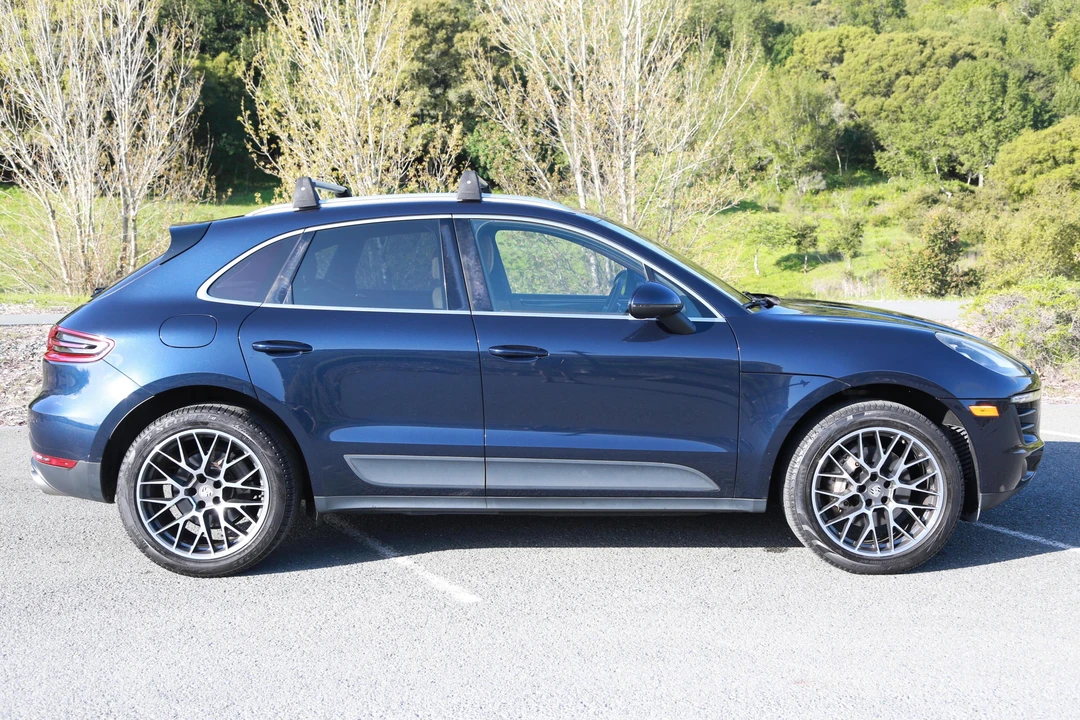2018 Porsche Macan S - Image 3 of 5