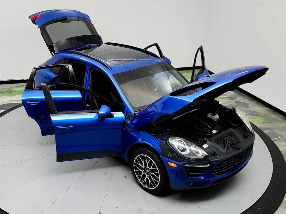 2018 Porsche Macan S - Image 18 of 21