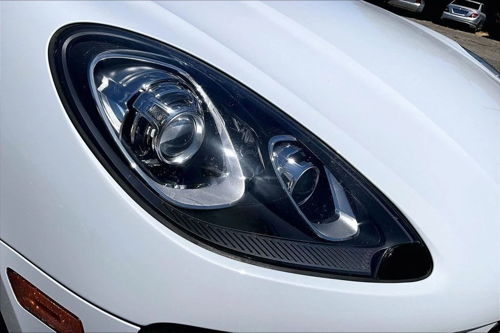 2018 Porsche Macan S - Image 26 of 31
