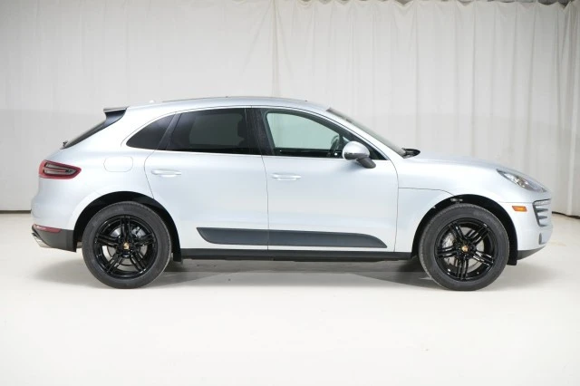 2018 Porsche Macan S - Image 15 of 21
