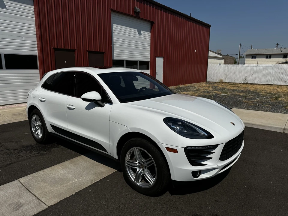 2018 Porsche Macan S - Image 28 of 31