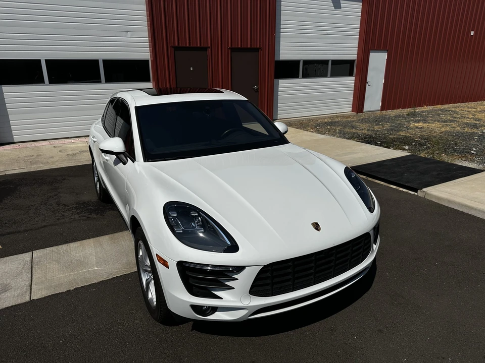 2018 Porsche Macan S - Image 18 of 31