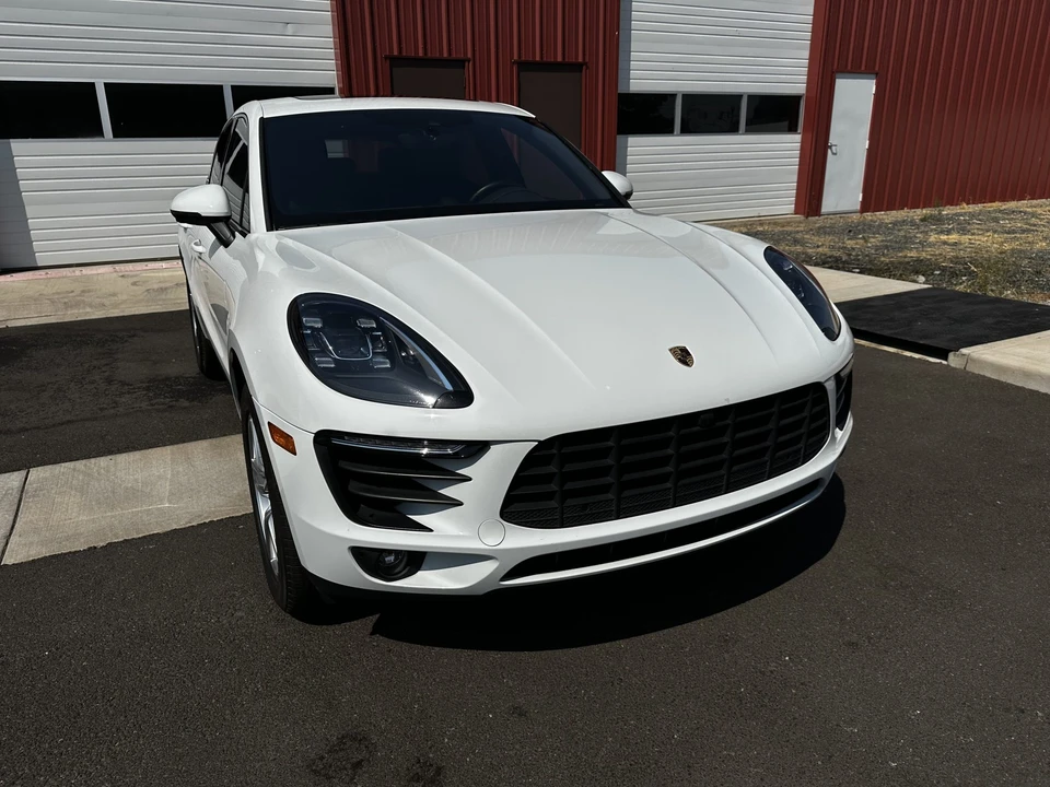 2018 Porsche Macan S - Image 16 of 31