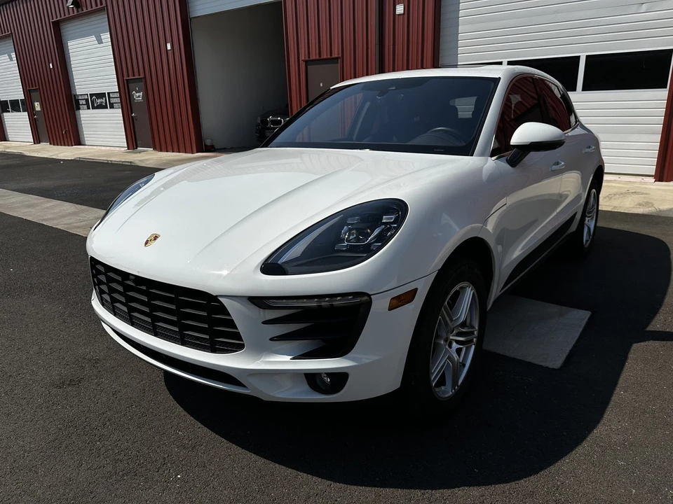 2018 Porsche Macan S - Image 9 of 31