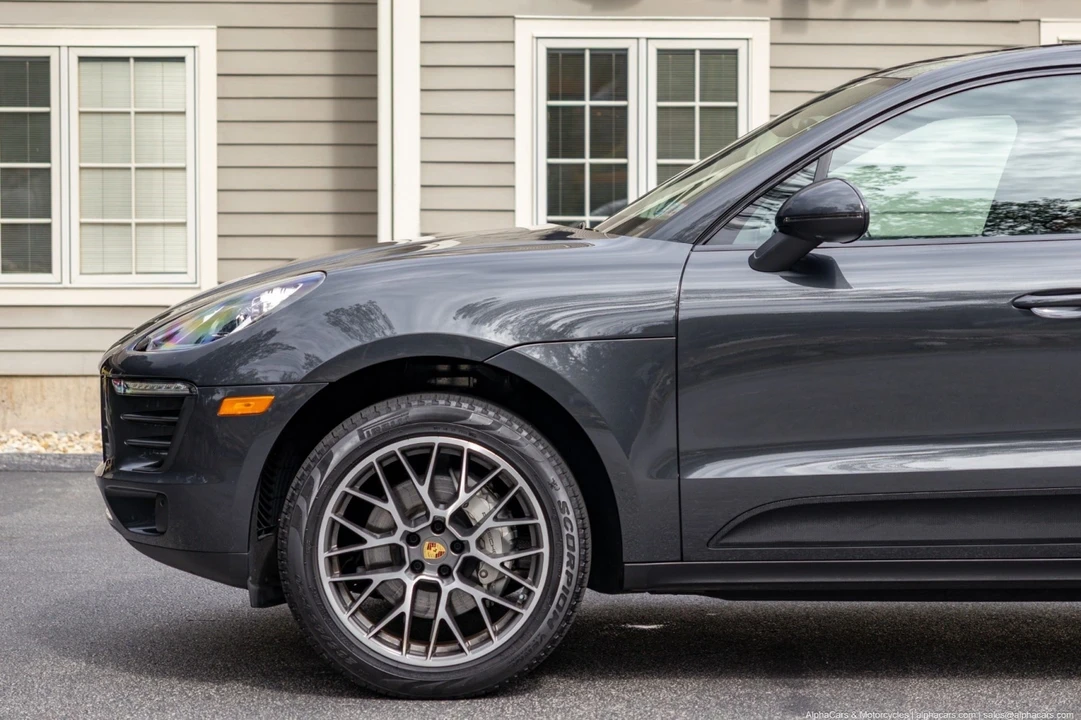 2018 Porsche Macan S - Image 14 of 21