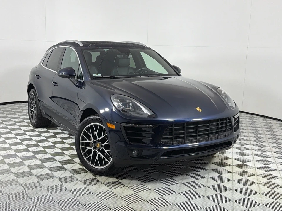 2018 Porsche Macan S - Image 2 of 26
