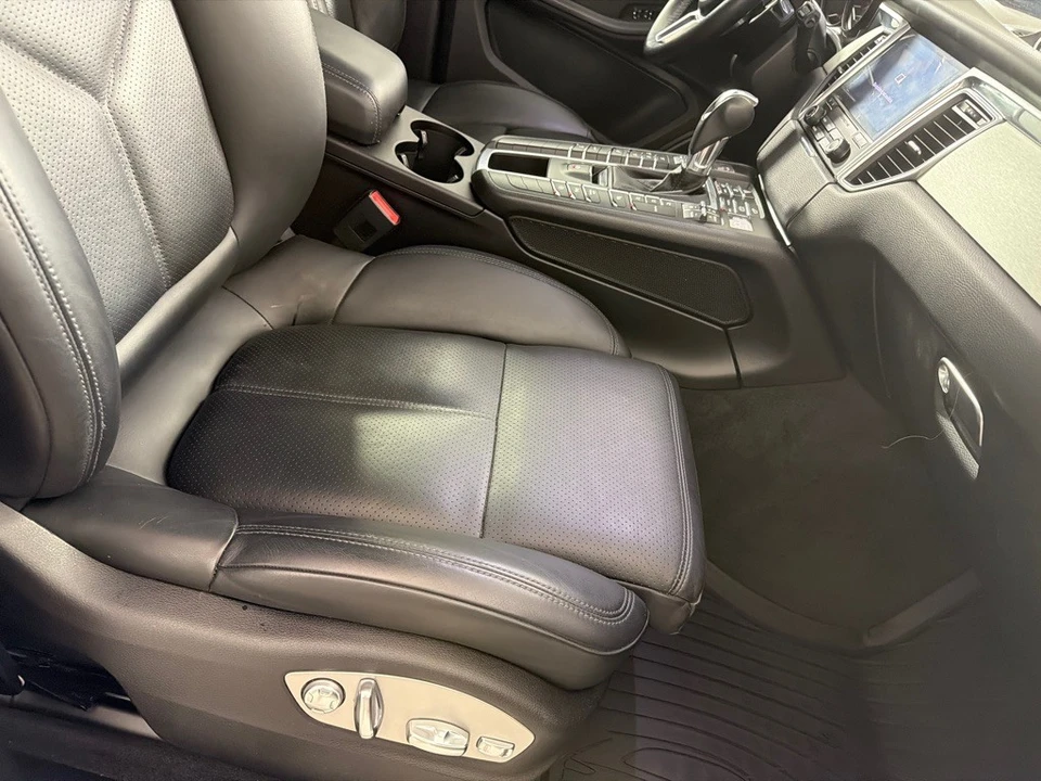 2018 Porsche Macan S - Image 24 of 26