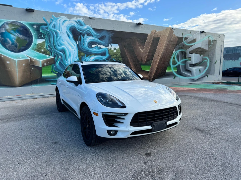2018 Porsche Macan S - Image 10 of 31