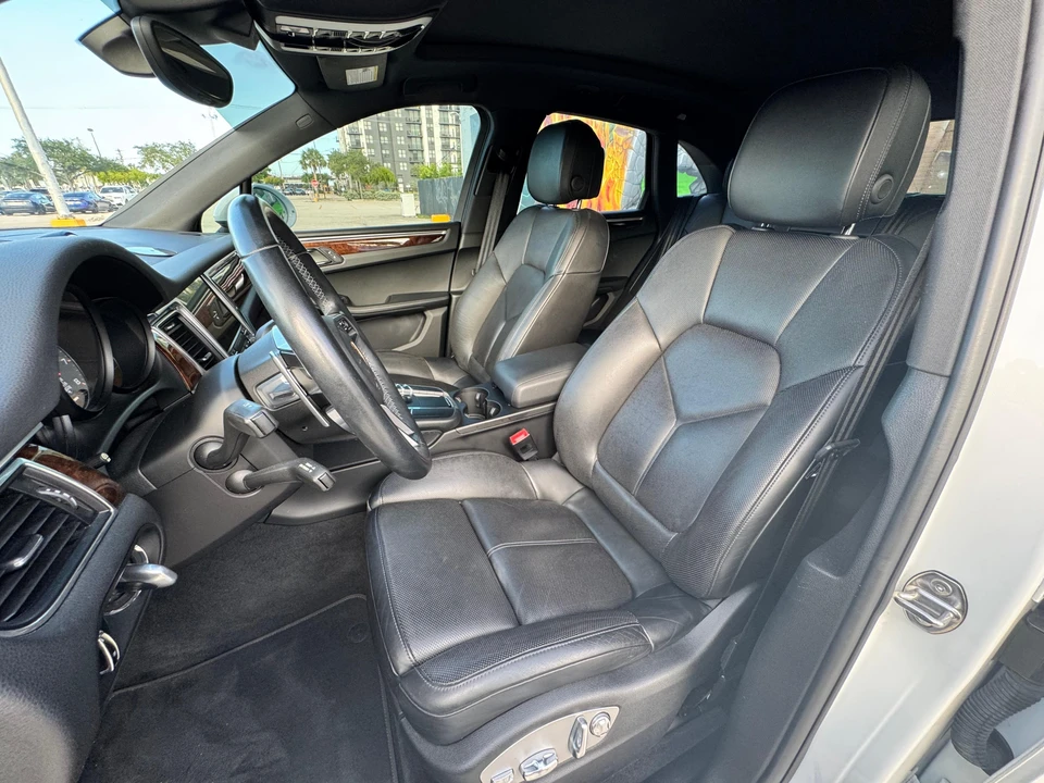 2018 Porsche Macan S - Image 21 of 31
