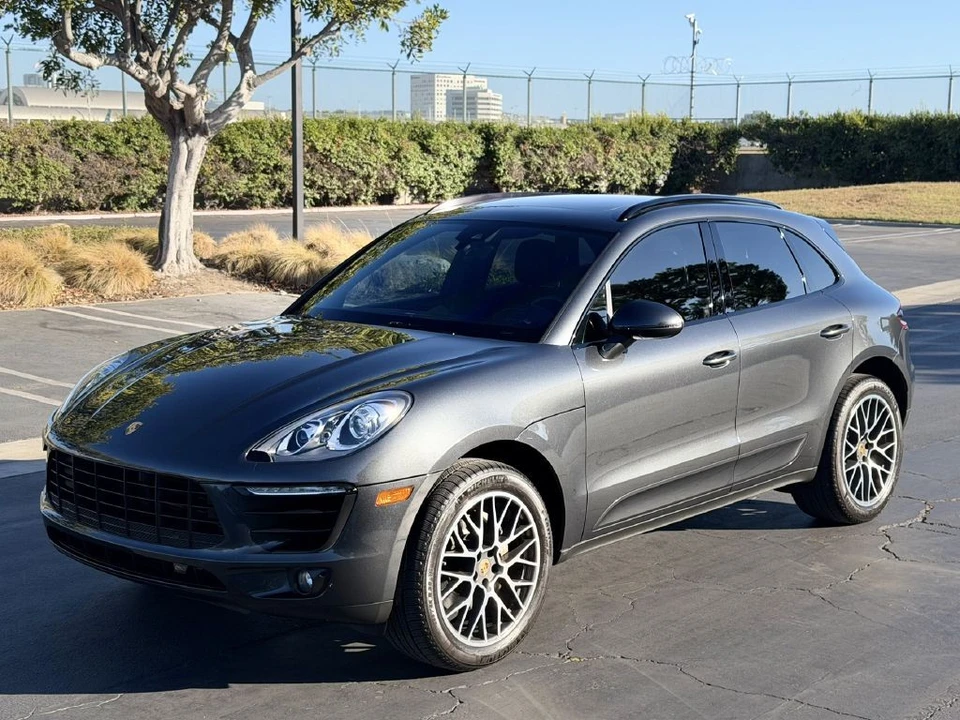 2018 Porsche Macan S - Image 2 of 29