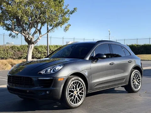 2018 Porsche Macan S