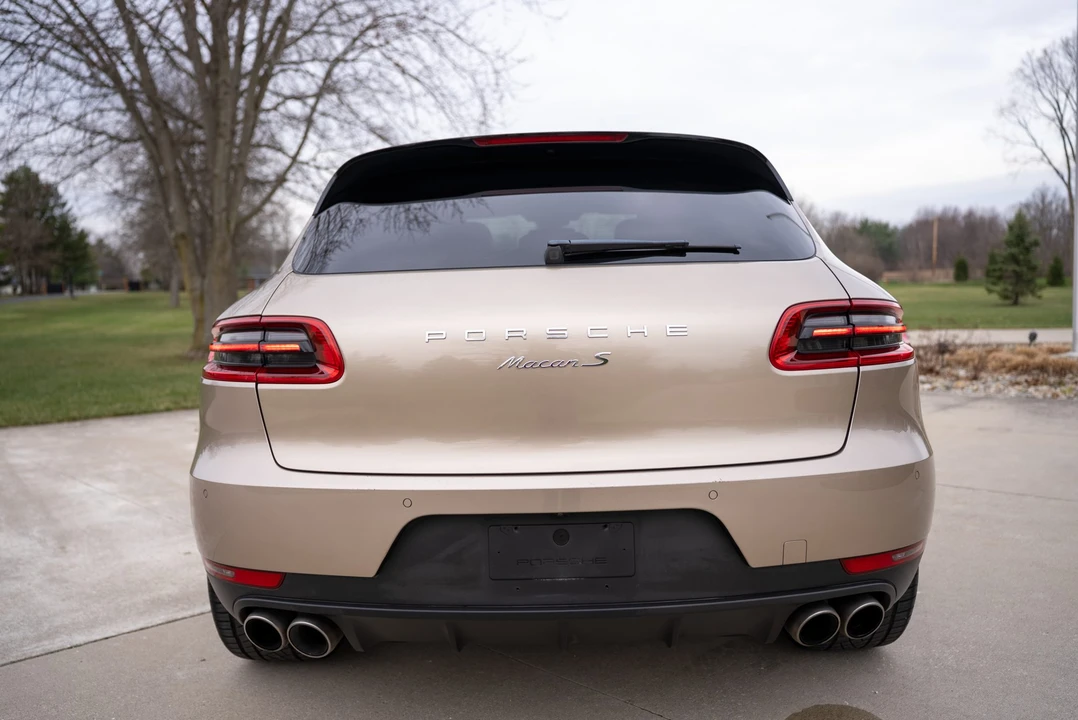 2018 Porsche Macan S - Image 27 of 31