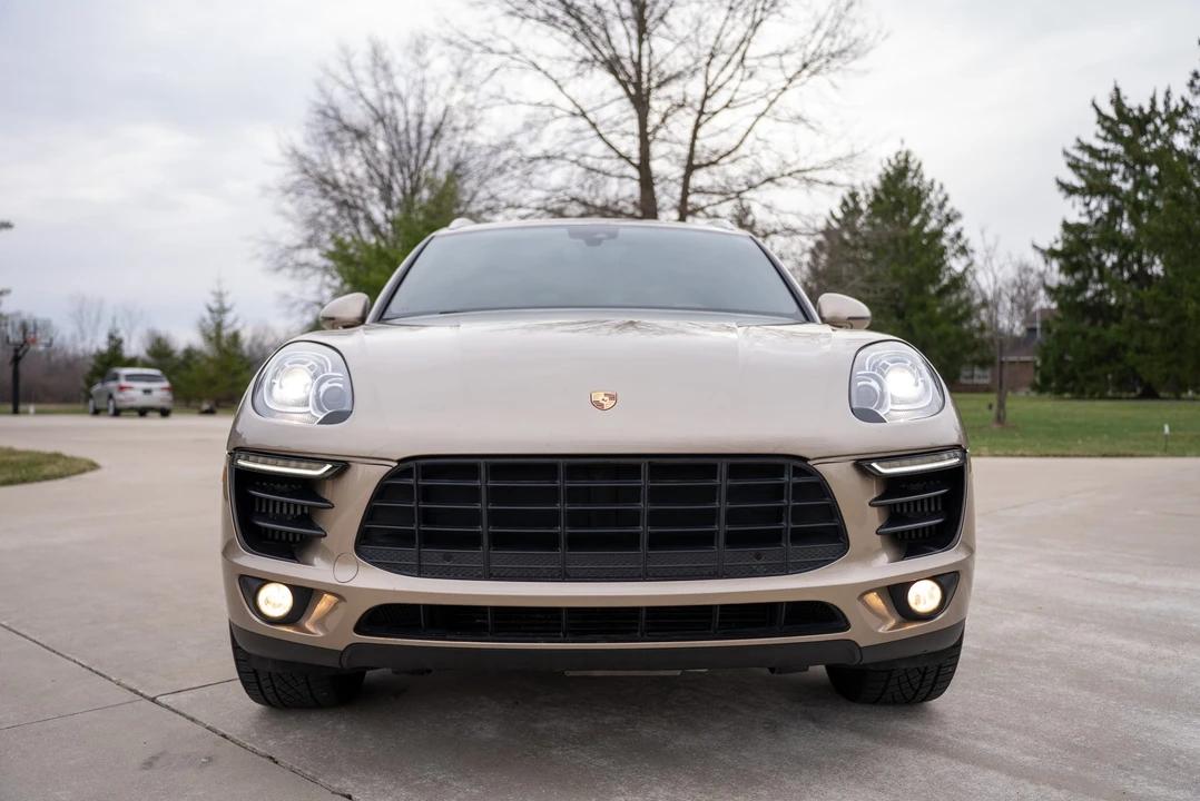 2018 Porsche Macan S - Image 10 of 31