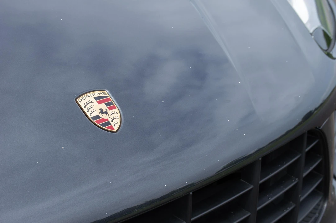 2018 Porsche Macan S - Image 27 of 31