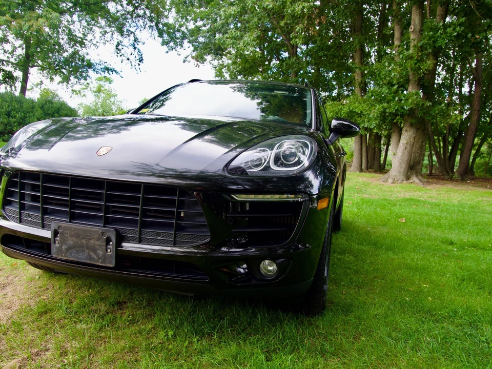 2018 Porsche Macan S - Image 9 of 23