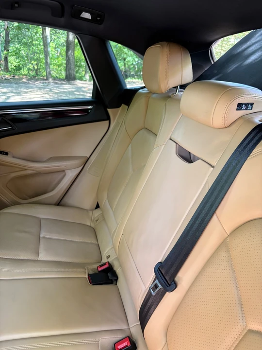 2018 Porsche Macan S - Image 20 of 23