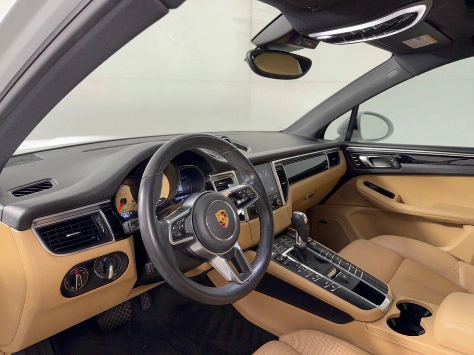 2018 Porsche Macan S - Image 4 of 5