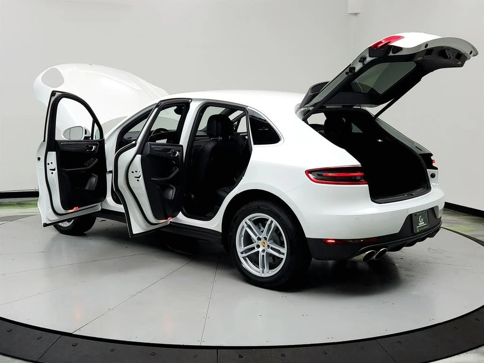 2018 Porsche Macan S - Image 12 of 12