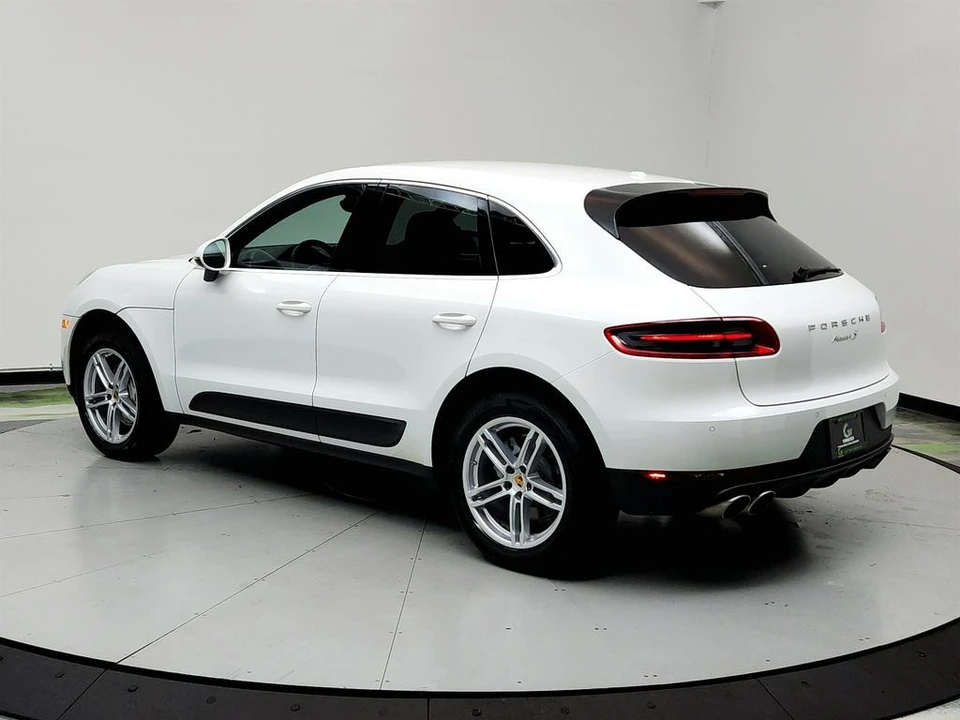 2018 Porsche Macan S - Image 7 of 12