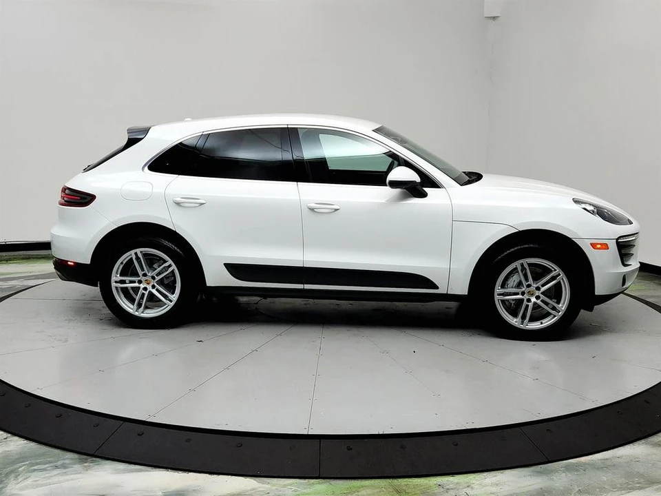 2018 Porsche Macan S - Image 4 of 12