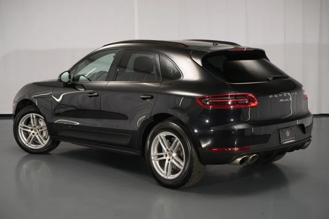2018 Porsche Macan S - Image 17 of 31