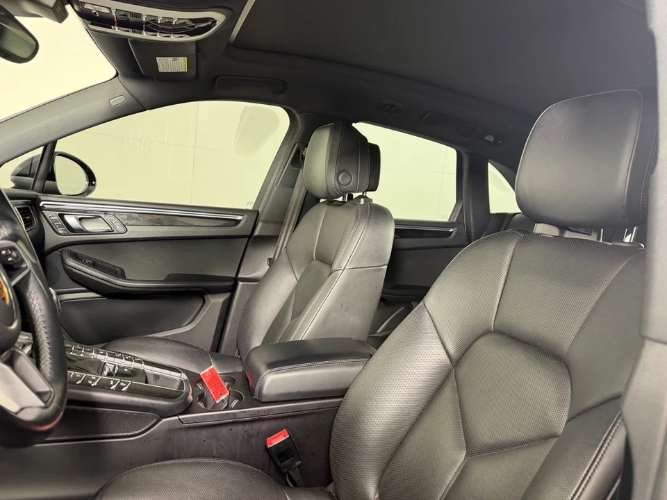 2018 Porsche Macan S - Image 11 of 22