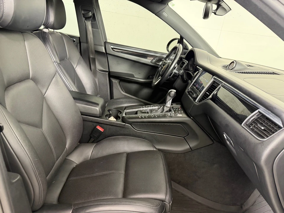 2018 Porsche Macan S - Image 21 of 22