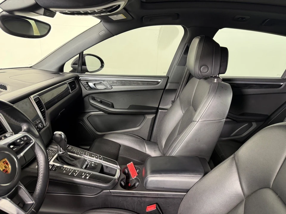 2018 Porsche Macan S - Image 12 of 22