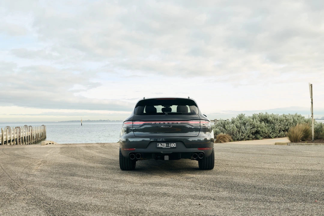 2019 Porsche Macan S - Image 13 of 31