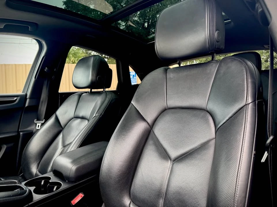 2018 Porsche Macan S - Image 17 of 20