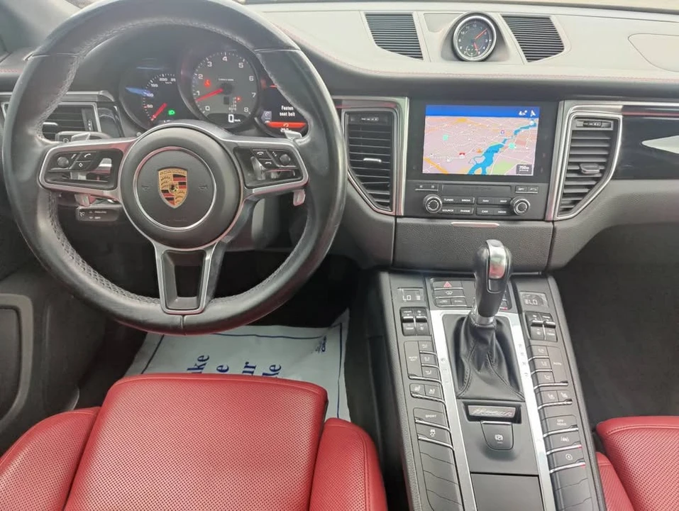 2018 Porsche Macan S - Image 19 of 20