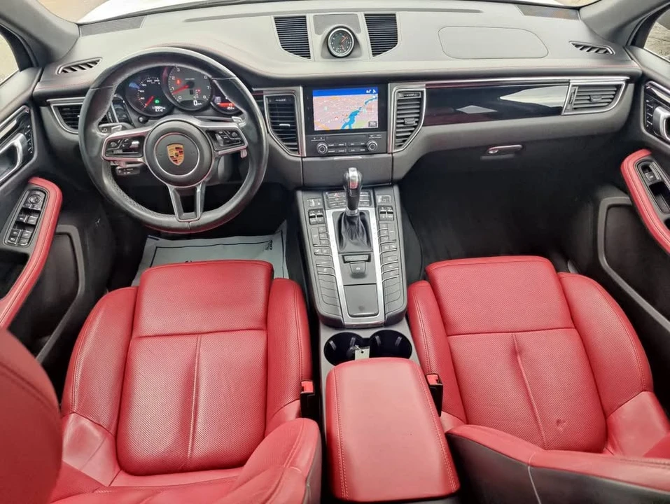 2018 Porsche Macan S - Image 16 of 20