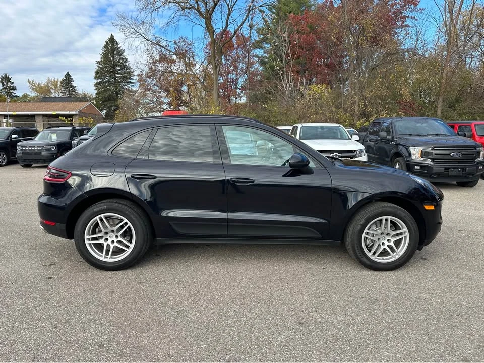 2018 Porsche Macan - Image 8 of 20