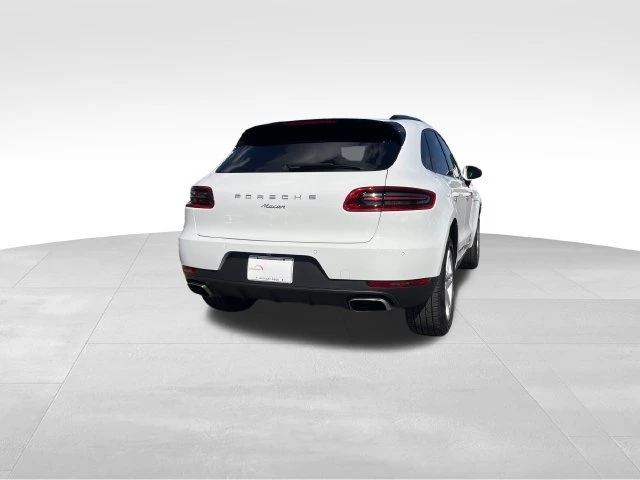 2018 Porsche Macan - Image 2 of 17