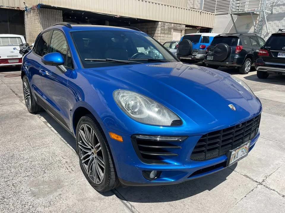 2018 Porsche Macan - Image 2 of 20