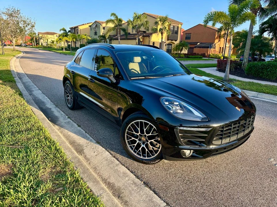 2018 Porsche Macan - Image 7 of 23