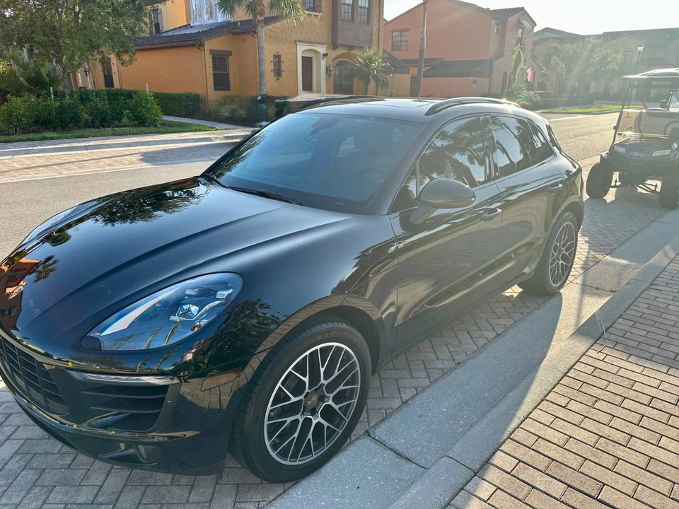 2018 Porsche Macan - Image 22 of 23