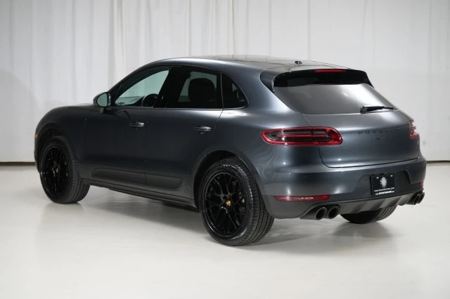 2018 Porsche Macan - Image 16 of 21