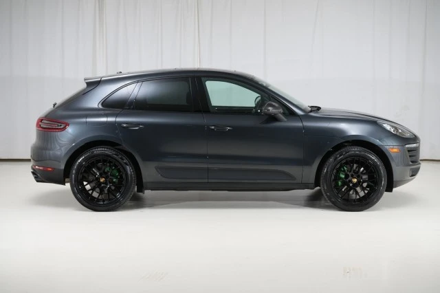 2018 Porsche Macan - Image 9 of 21